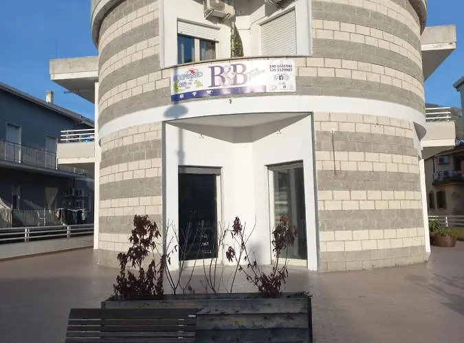 Sognandocasab&b Tortora 3* Прая-а-Маре