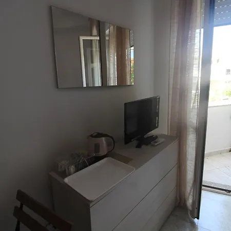 فندق مبيت وإفطار Sognandocasab&b Tortora